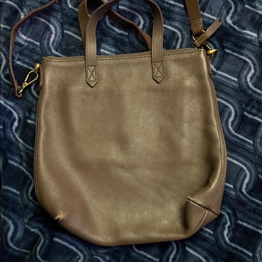 Madewell // zip-top Leather transport carryall bag